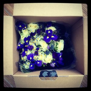 Unboxing the Prestige Flowers bouquet.